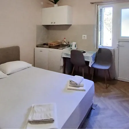 Amazing In With View