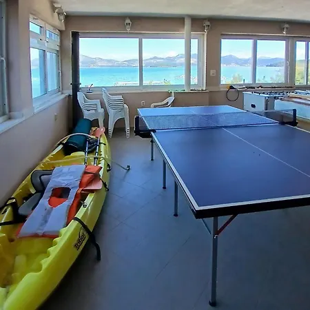 Amazing In With View Appartement Janjina