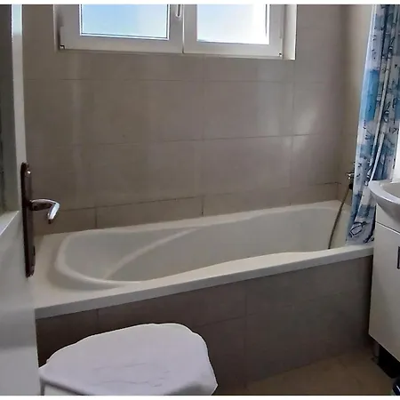Lovely In With House Sea View Apartment *